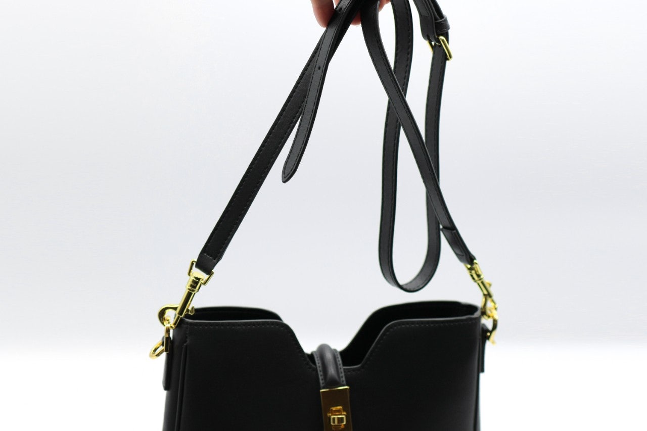 d_68iUd018svc1gioa3l695v1e_2lwplr.jpg?type=e1920_std