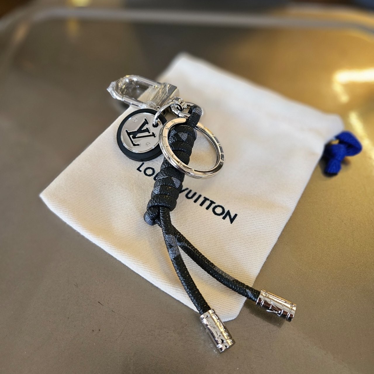 6_db3Ud018svc1sq7csq4rcroe_824iz.jpg 6_db3Ud018svc1sq7csq4rcroe_824iz.jpg