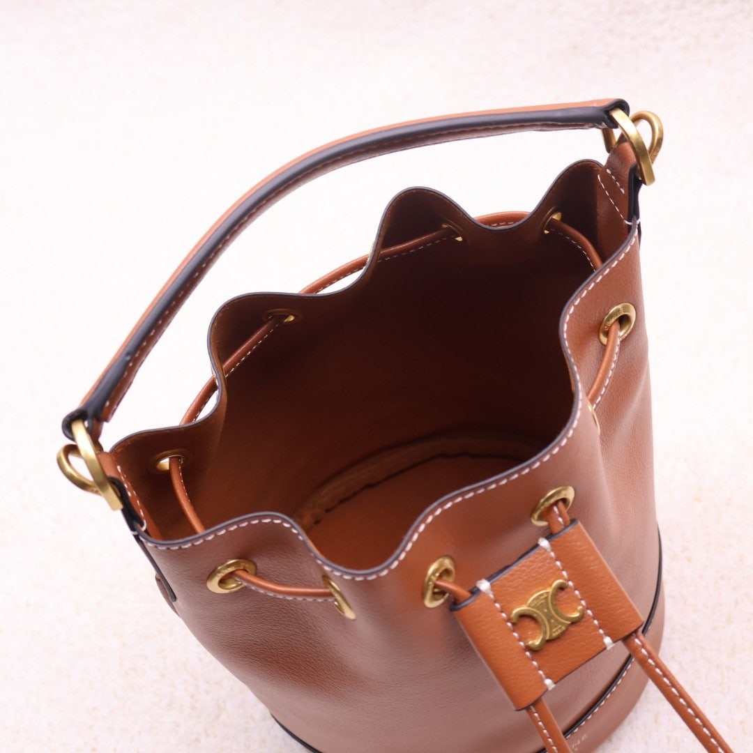 f_g14Ud018svc10isk7pemcwzh_eg520k.jpg f_g14Ud018svc10isk7pemcwzh_eg520k.jpg