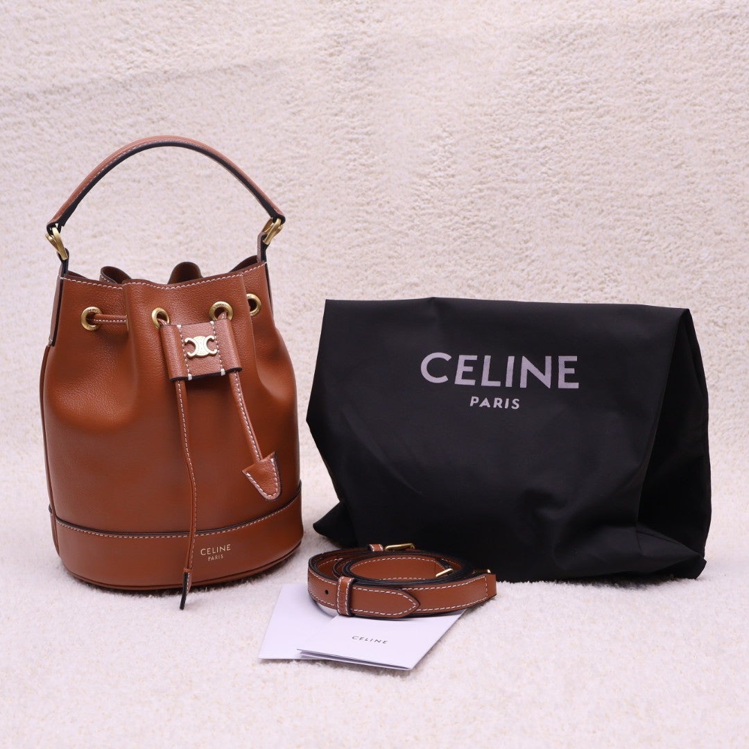 f_214Ud018svcc9v2r2854zul_eg520k.jpg f_214Ud018svcc9v2r2854zul_eg520k.jpg