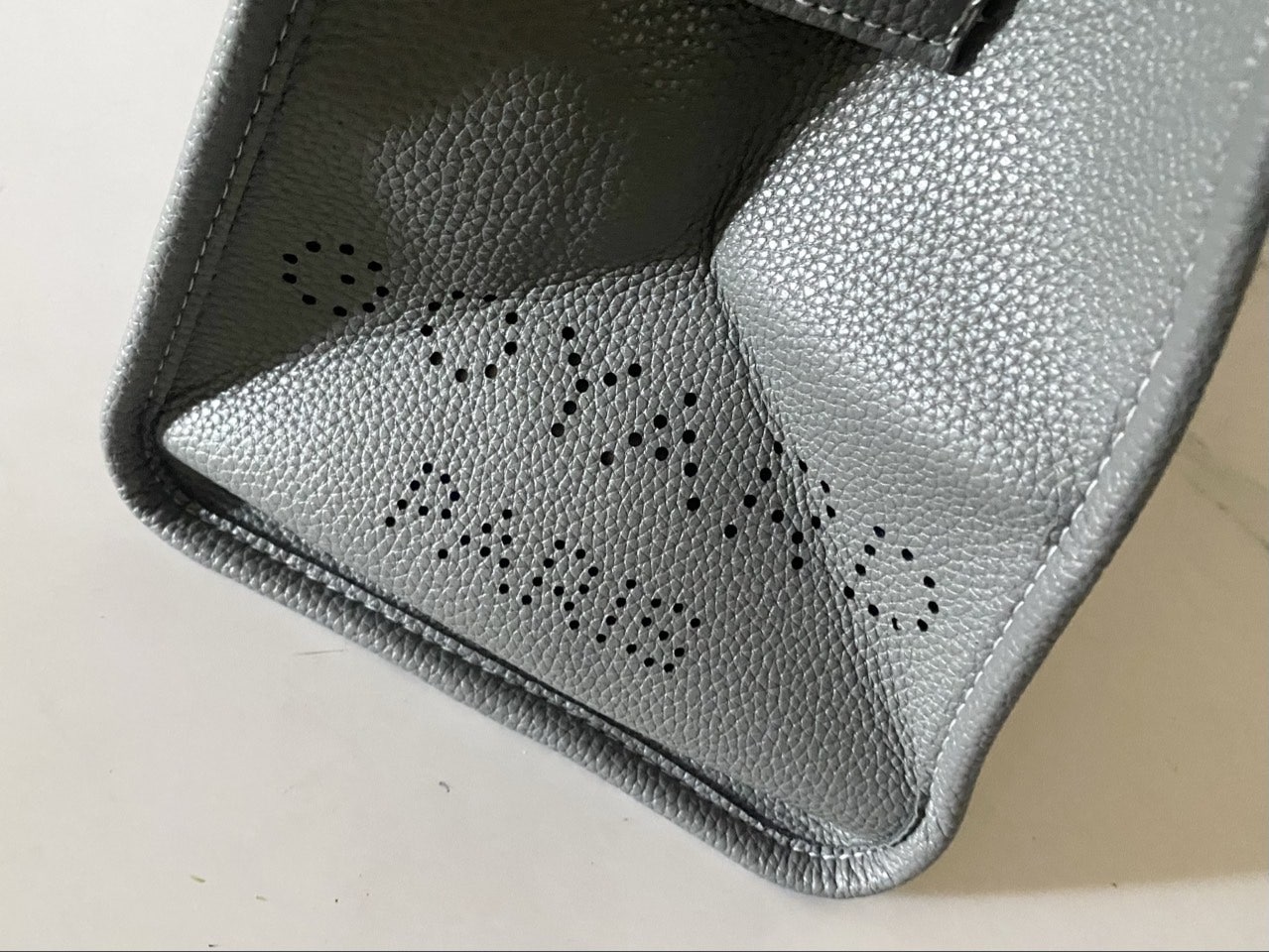 6_hfdUd018svc1sirdglaio73c_ufr0z8.jpg 6_hfdUd018svc1sirdglaio73c_ufr0z8.jpg