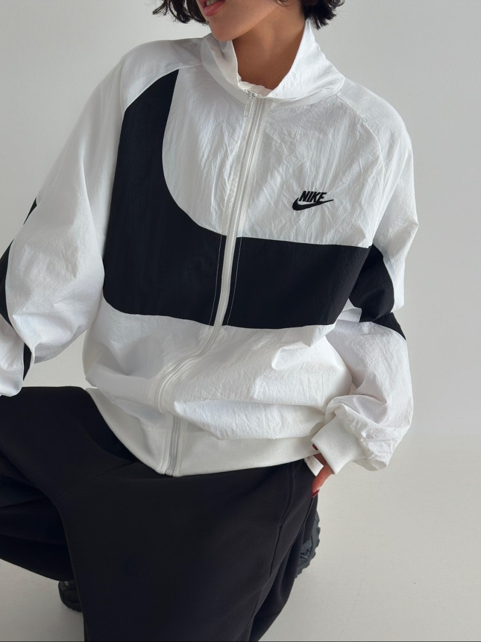 7_jb0Ud018svc1sc8e3cy0tikv_fafp62.jpg?type=e1920_std