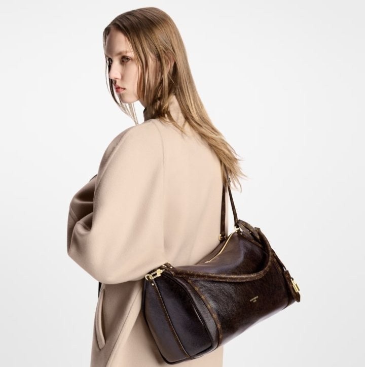 j_8ghUd018svc11cy60ct24fsk_413zjm.jpg j_8ghUd018svc11cy60ct24fsk_413zjm.jpg