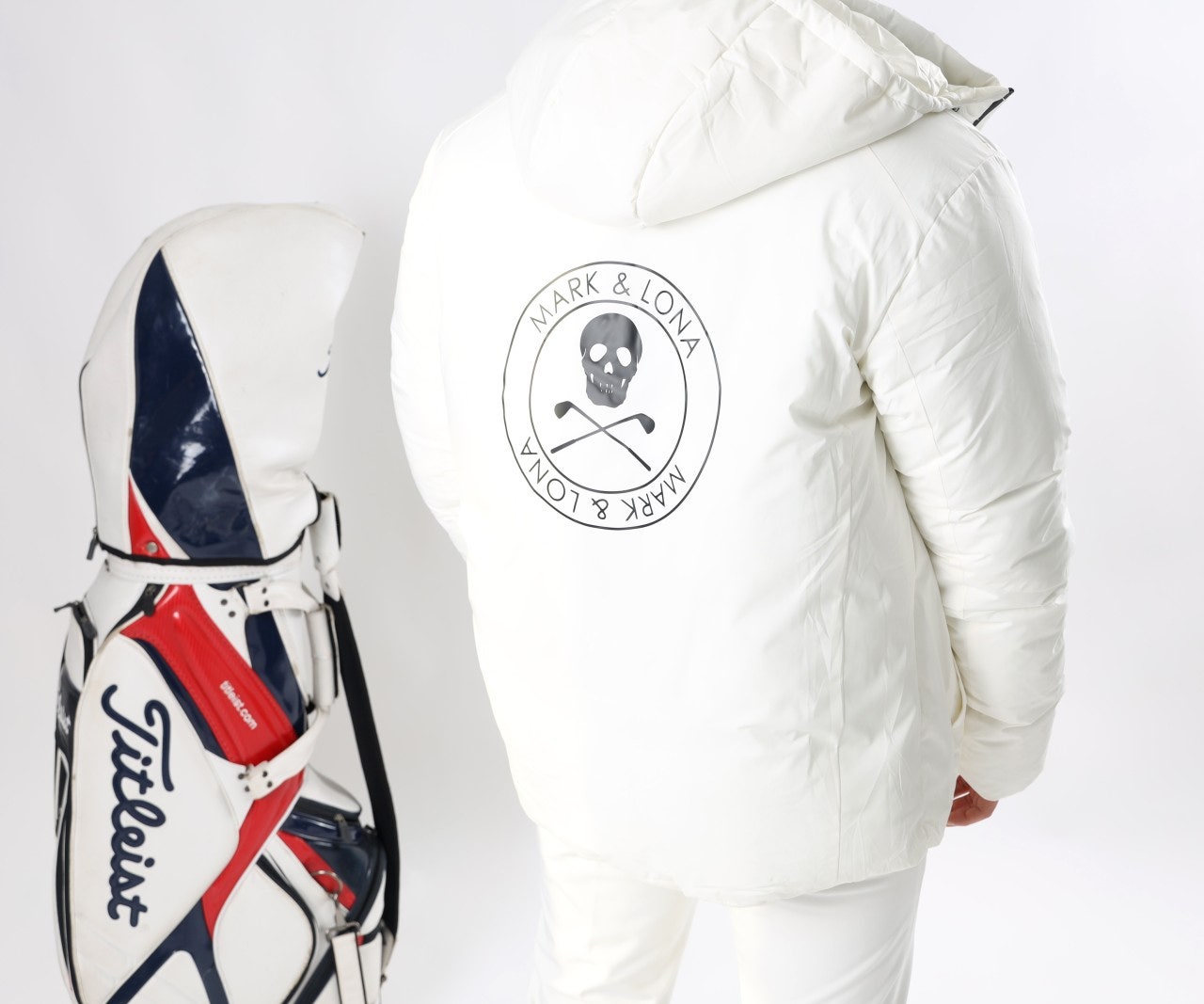 b_5i5Ud018svc97146peyehqe_fafp62.jpg?type=e1920_std