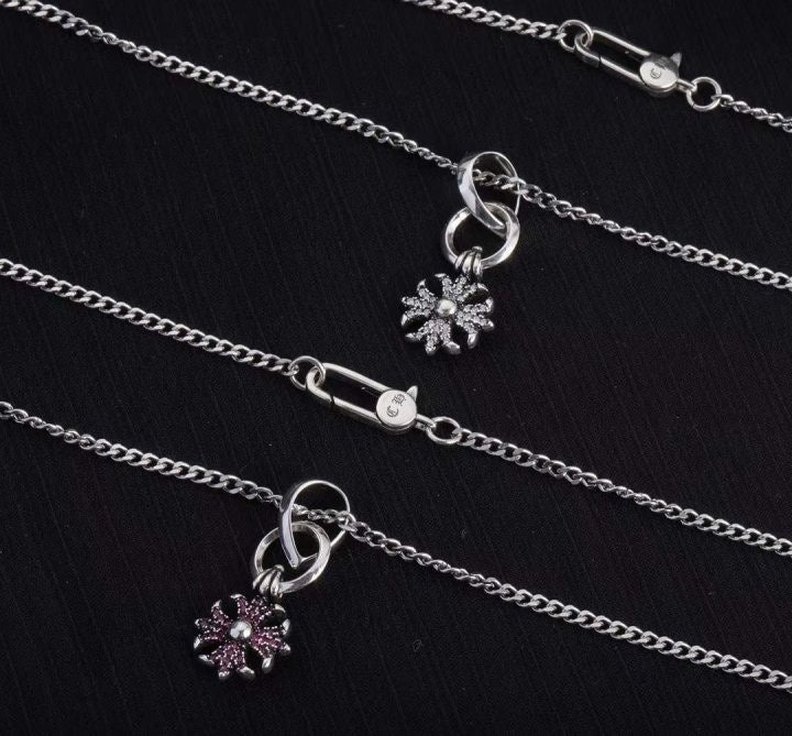 0_95dUd018svcova7rvberqvr_413zjm.jpg 0_95dUd018svcova7rvberqvr_413zjm.jpg