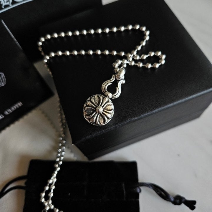 i_g5dUd018svc125en8yshn7mi_413zjm.jpg i_g5dUd018svc125en8yshn7mi_413zjm.jpg