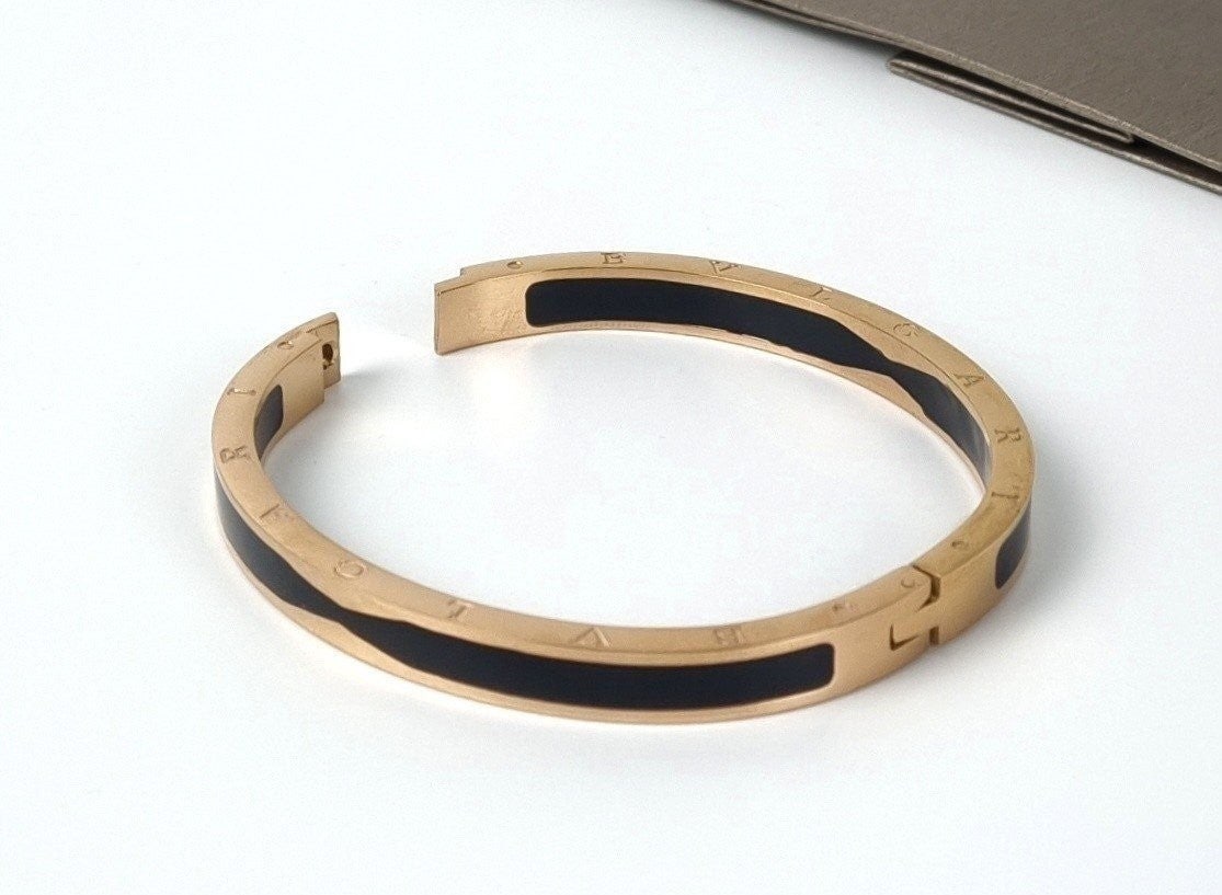 9_g4aUd018svc1kd7fy05z98r0_413zjm.jpg 9_g4aUd018svc1kd7fy05z98r0_413zjm.jpg