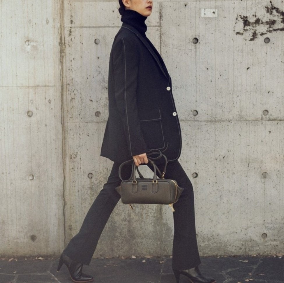 6_8h9Ud018svc1r52tizbkb7xd_413zjm.jpg 6_8h9Ud018svc1r52tizbkb7xd_413zjm.jpg