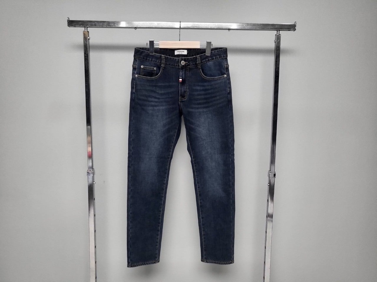 8_beeUd018svcf42f9it2nzrh_4144s3.jpg 8_beeUd018svcf42f9it2nzrh_4144s3.jpg