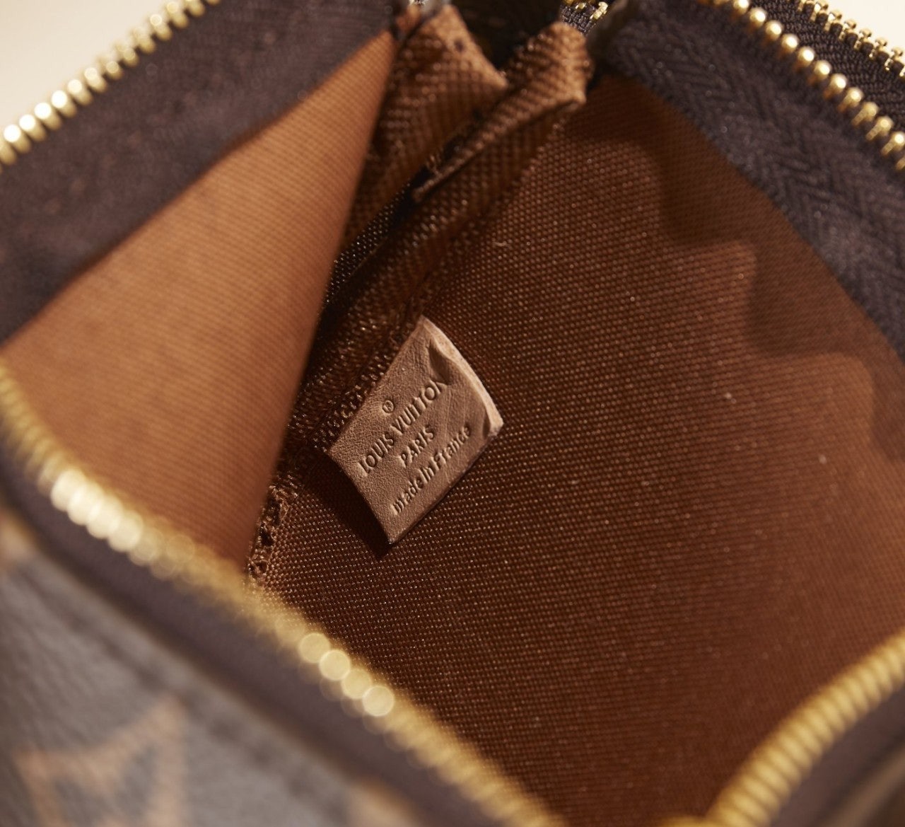 h_f3iUd018svc1r4vedxci9svh_413zjm.jpg h_f3iUd018svc1r4vedxci9svh_413zjm.jpg