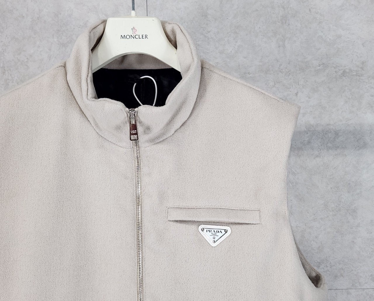 b_541Ud018svc1xjqip6v6kcbj_4144s3.jpg b_541Ud018svc1xjqip6v6kcbj_4144s3.jpg