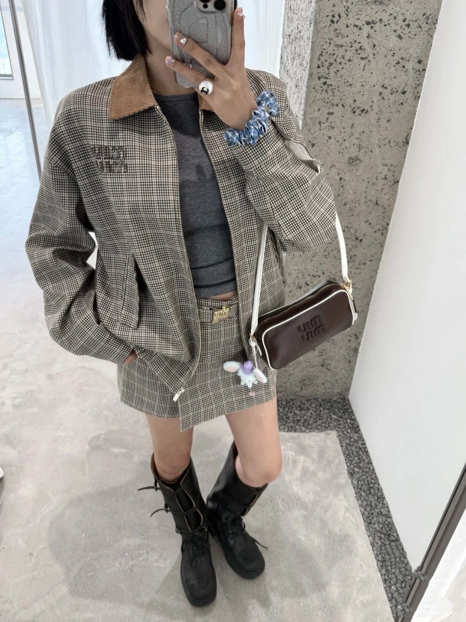 e_4e9Ud018svc1hluq1kvu69qq_48xg9.jpg e_4e9Ud018svc1hluq1kvu69qq_48xg9.jpg