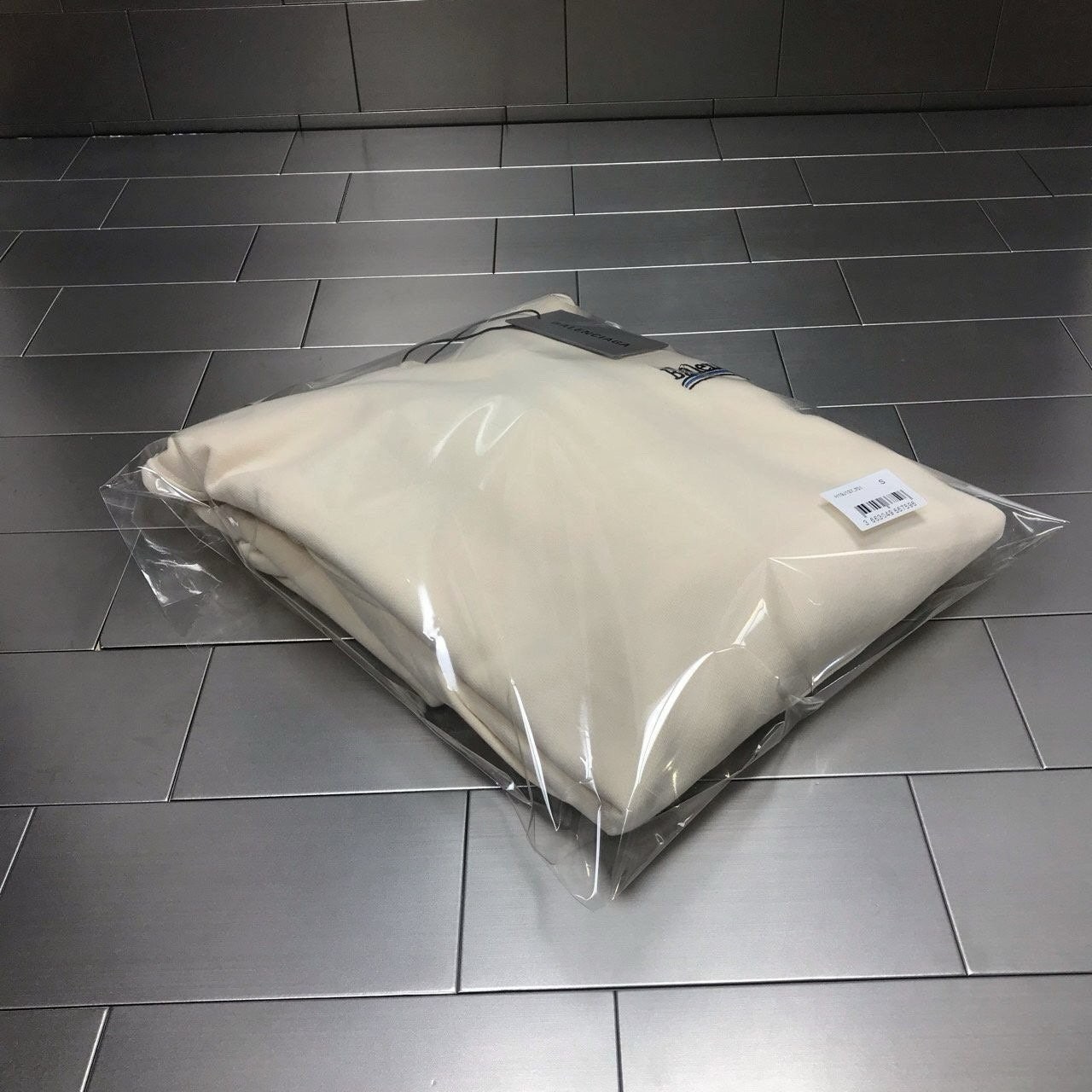 9_5abUd018svc1lupxzykimte4_4144s3.jpg 9_5abUd018svc1lupxzykimte4_4144s3.jpg