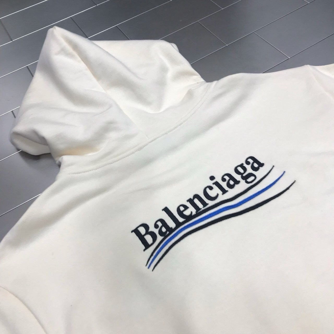 8_gabUd018svcgx75vnd72jzn_4144s3.jpg 8_gabUd018svcgx75vnd72jzn_4144s3.jpg