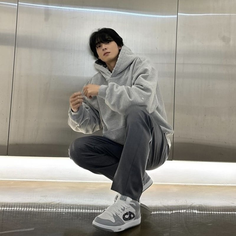 h_7e9Ud018svc1txeigt49h8pd_413zjm.jpg h_7e9Ud018svc1txeigt49h8pd_413zjm.jpg