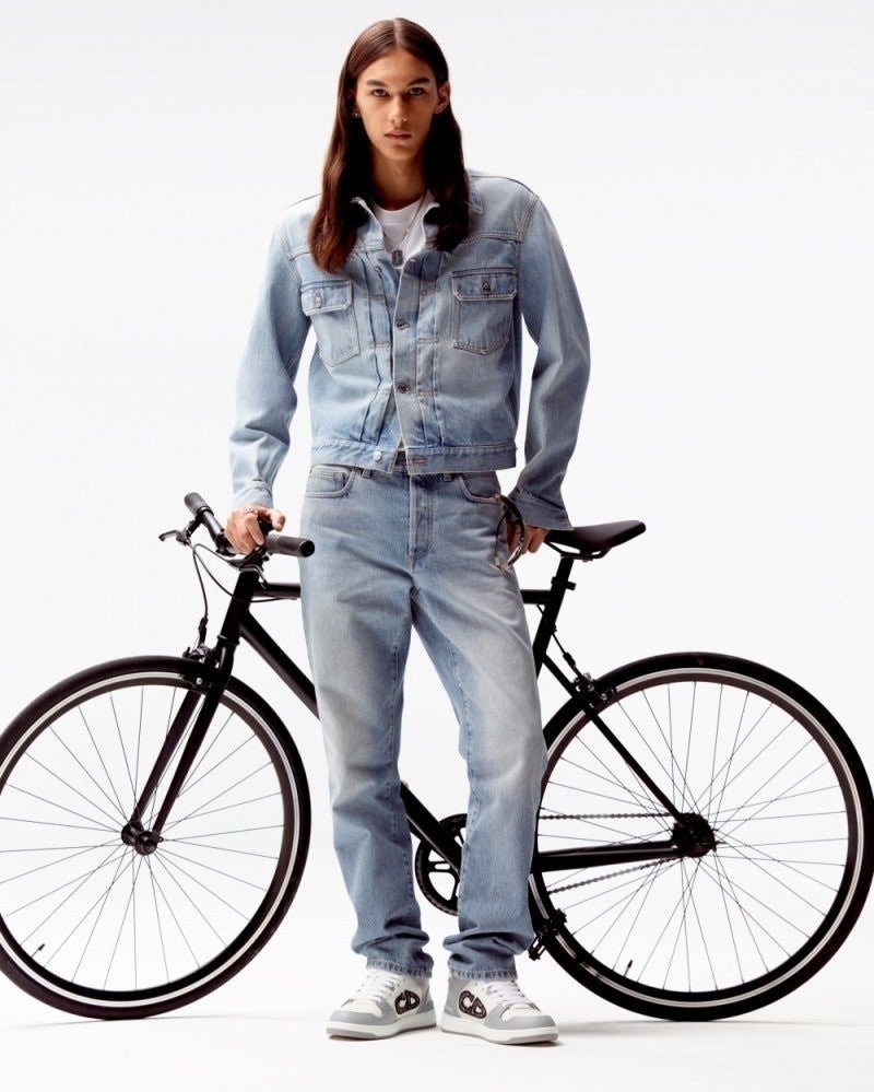 h_ae9Ud018svcmxn1pgdifypr_413zjm.jpg h_ae9Ud018svcmxn1pgdifypr_413zjm.jpg