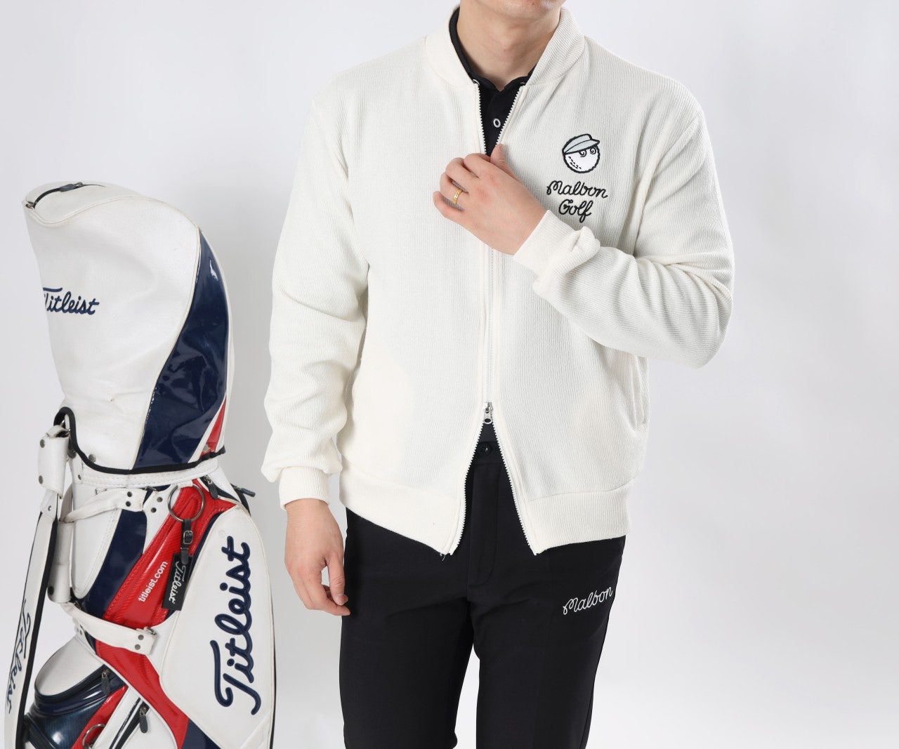 4_0a9Ud018svc1fz76mx1hp095_fafp62.jpg?type=e1920_std