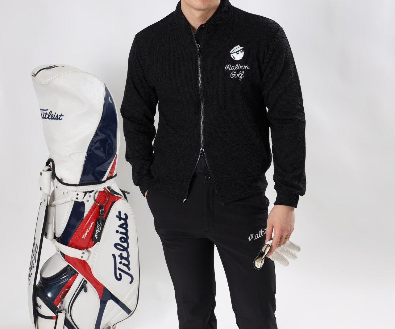 4_da9Ud018svc1t7hl3nbtjfiq_fafp62.jpg?type=e1920_std