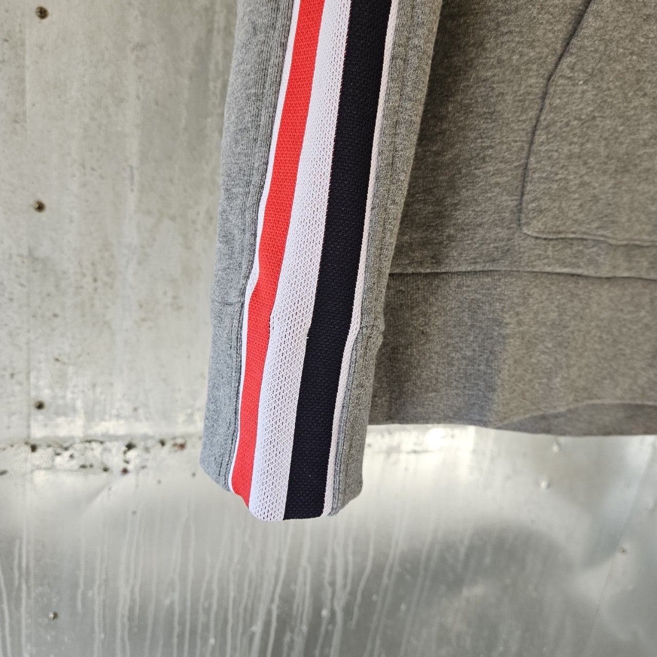 f_198Ud018svcaybu6vofuyam_48xg9.jpg f_198Ud018svcaybu6vofuyam_48xg9.jpg