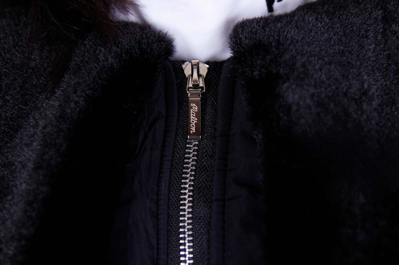 d_253Ud018svc1sx0t6b2c1r9q_bss50w.jpg?type=e1920_std