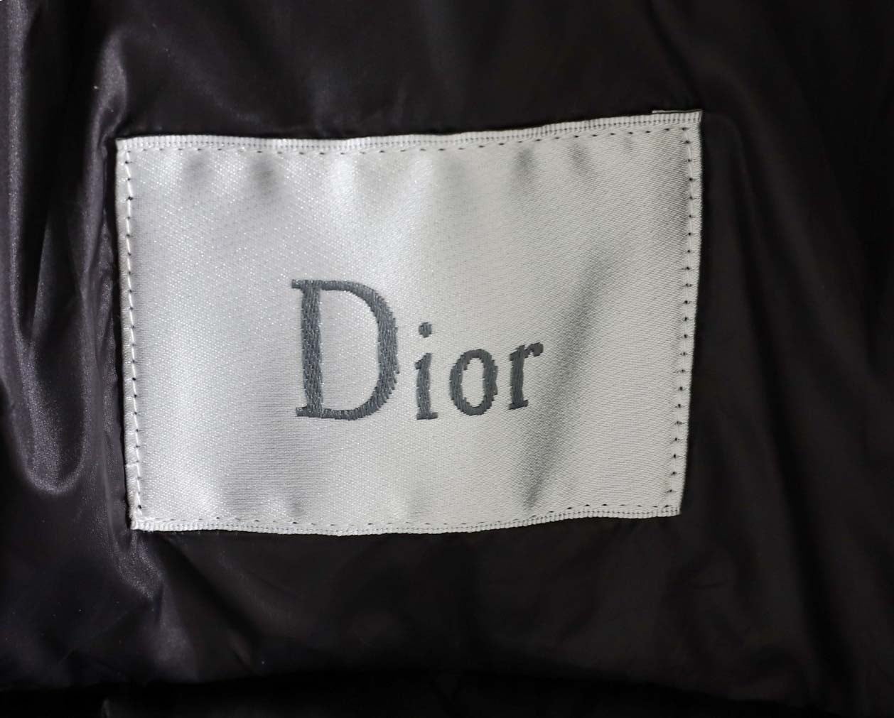 d_5d5Ud018svc1clkxvsdrp6yd_ew4xzd.jpg?type=e1920_std