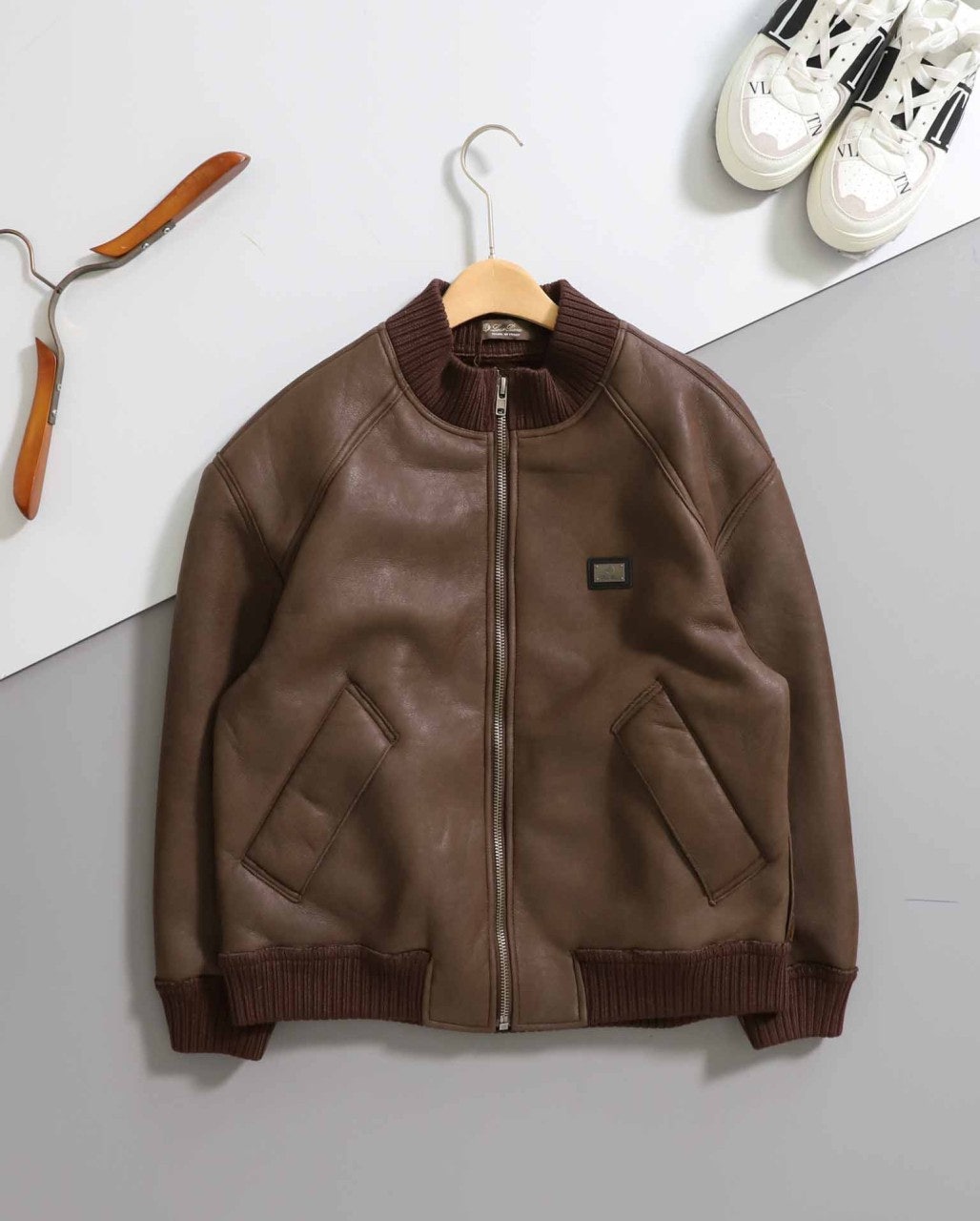 2_i4eUd018svc1bm8g4hfsl13v_ew4xzd.jpg?type=e1920_std