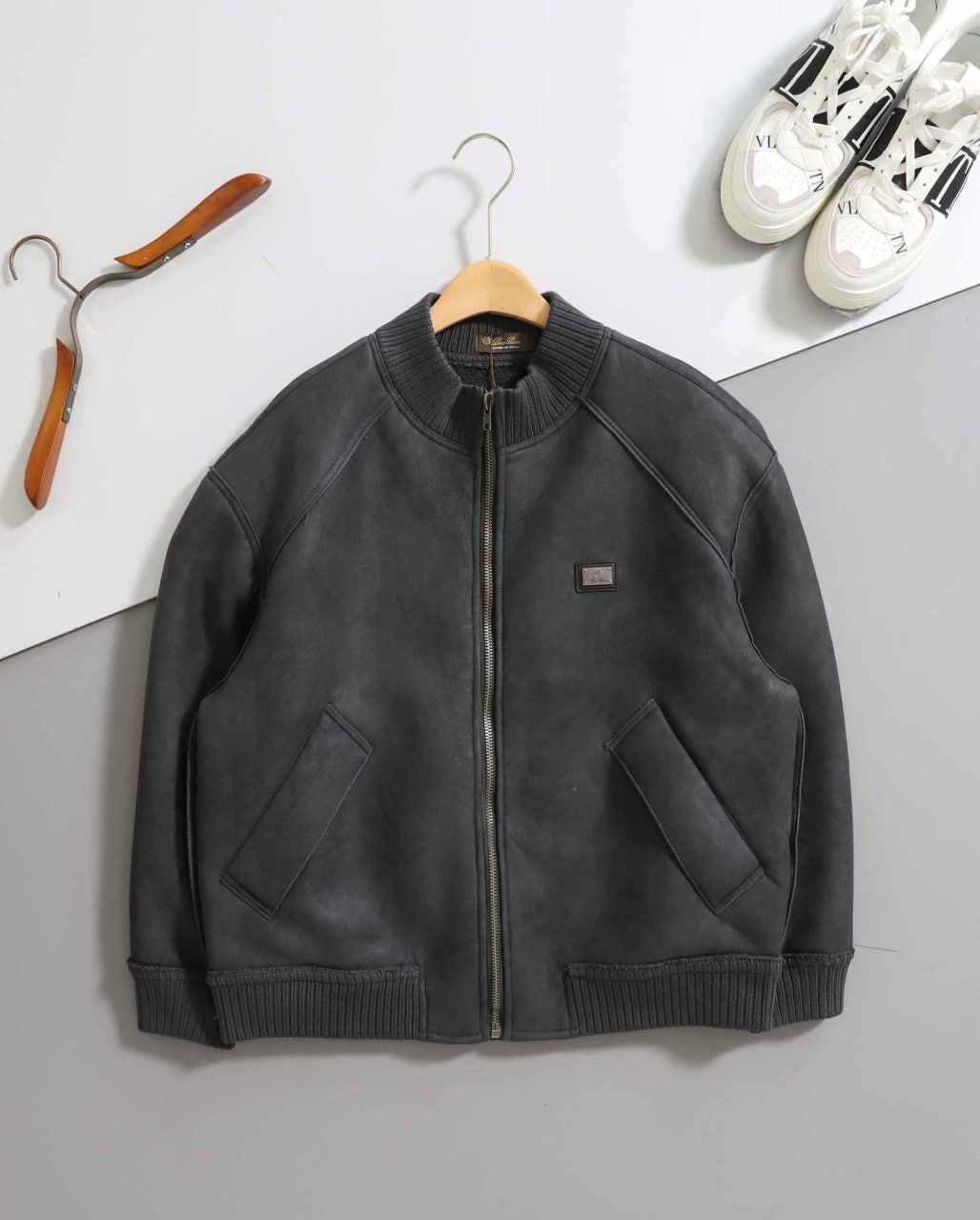 3_04eUd018svcy7vn8z3rdhja_ew4xzd.jpg?type=e1920_std