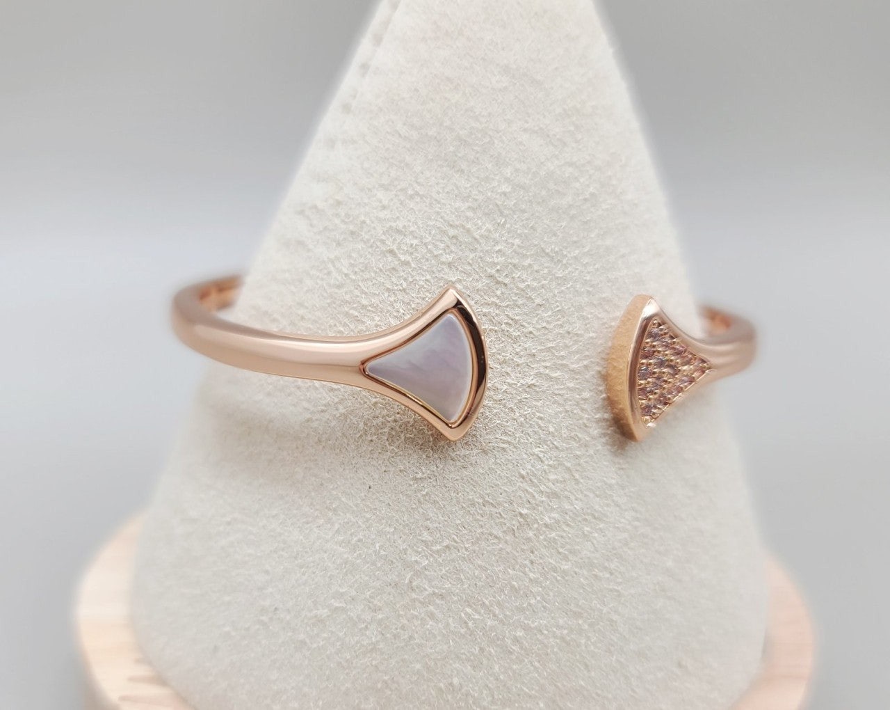 f_c86Ud018svcmkmjjgvg1gdc_413zjm.jpg f_c86Ud018svcmkmjjgvg1gdc_413zjm.jpg