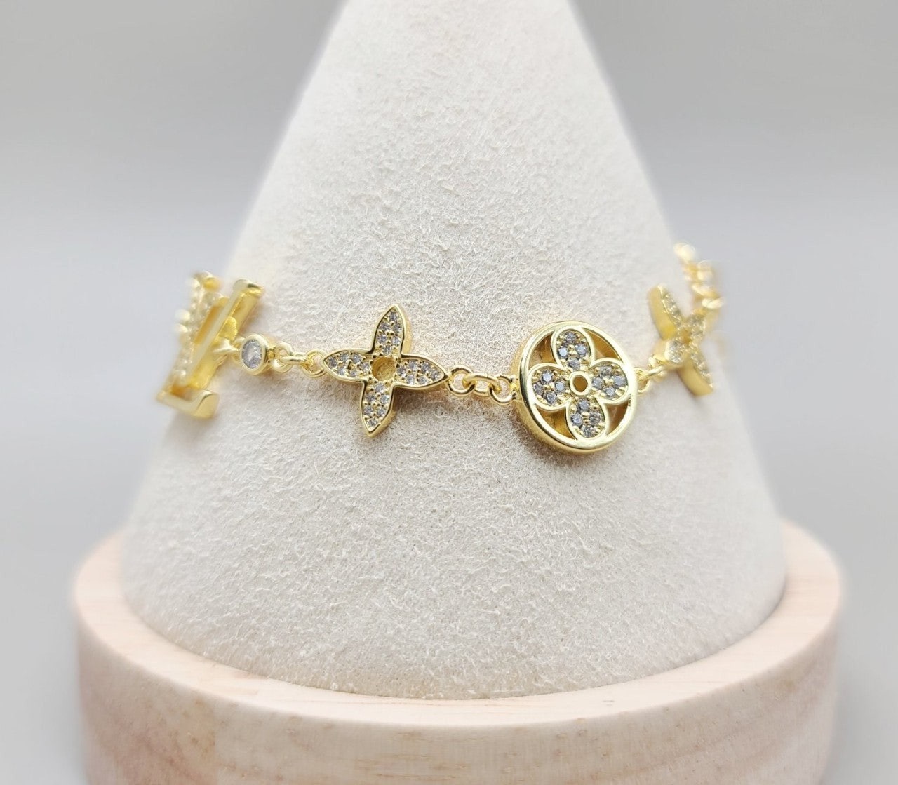 4_26fUd018svcc8gusd01zifd_413zjm.jpg 4_26fUd018svcc8gusd01zifd_413zjm.jpg