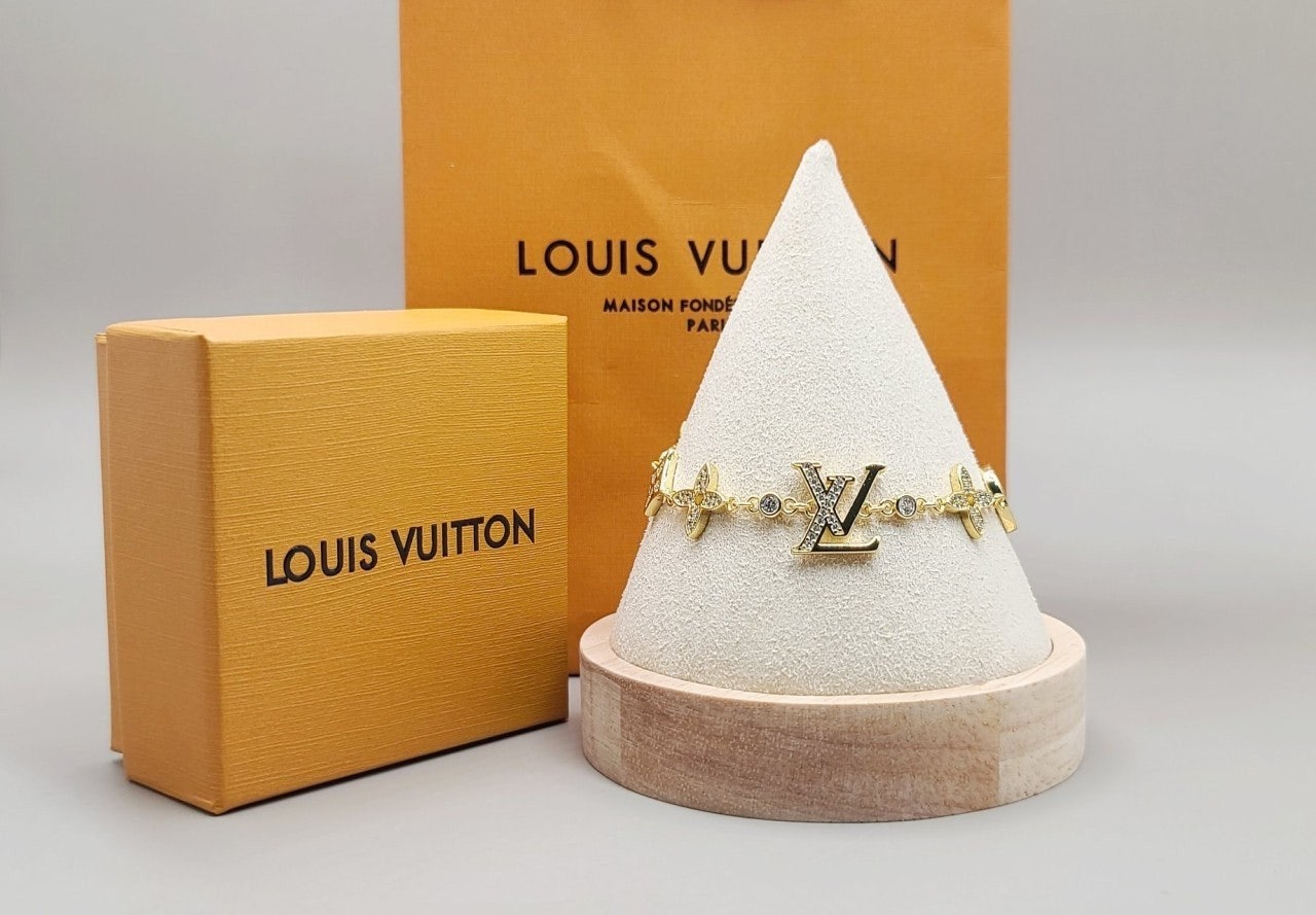 3_j6fUd018svc6z7gbwzvlwlg_413zjm.jpg 3_j6fUd018svc6z7gbwzvlwlg_413zjm.jpg