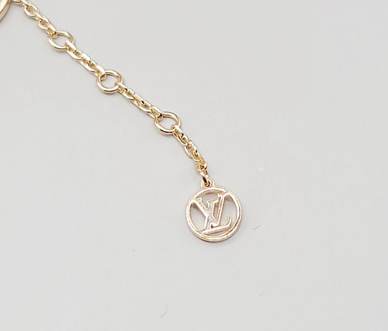 8_f6gUd018svc16tvjxb5udnn1_413zjm.jpg 8_f6gUd018svc16tvjxb5udnn1_413zjm.jpg