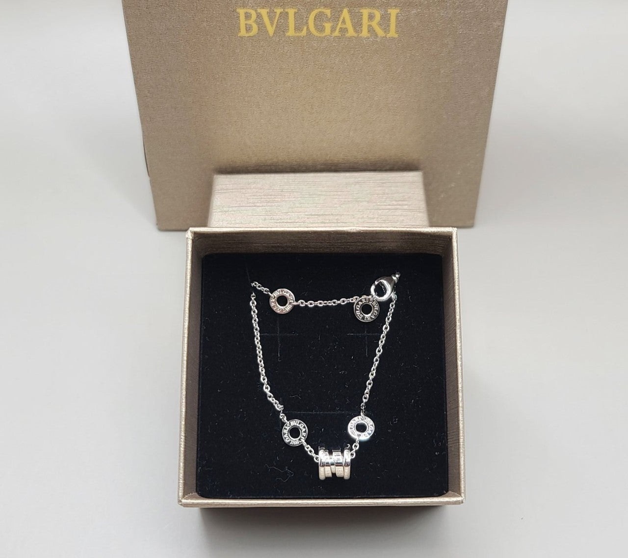 5_97gUd018svcbosydmv410qu_413zjm.jpg 5_97gUd018svcbosydmv410qu_413zjm.jpg