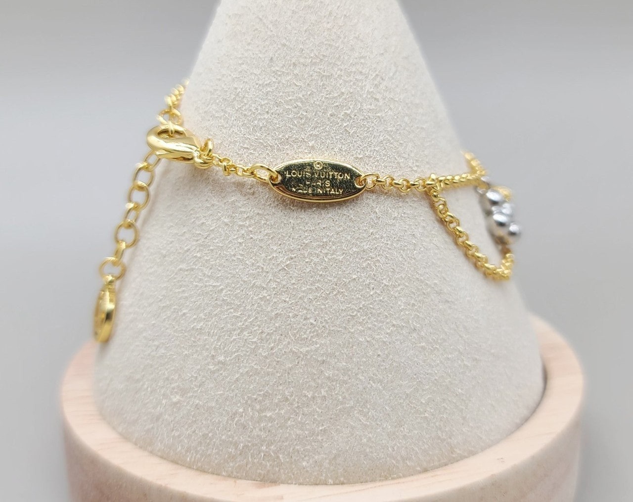 0_j6eUd018svcxj3fmvbf8682_413zjm.jpg 0_j6eUd018svcxj3fmvbf8682_413zjm.jpg