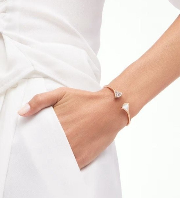 f_686Ud018svc8ygbxfil4o6t_413zjm.jpg f_686Ud018svc8ygbxfil4o6t_413zjm.jpg