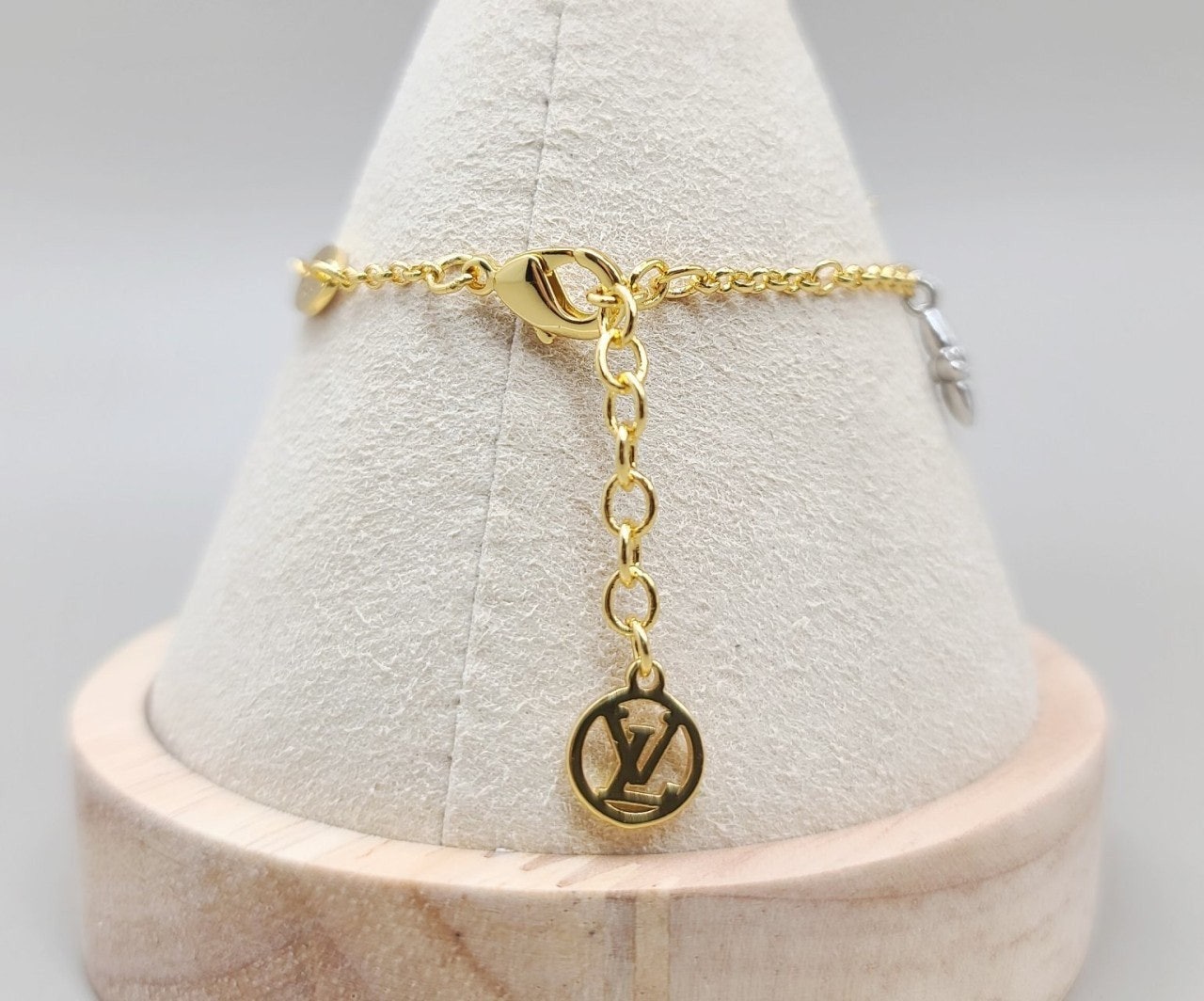 1_26eUd018svc7rffbrh8z180_413zjm.jpg 1_26eUd018svc7rffbrh8z180_413zjm.jpg