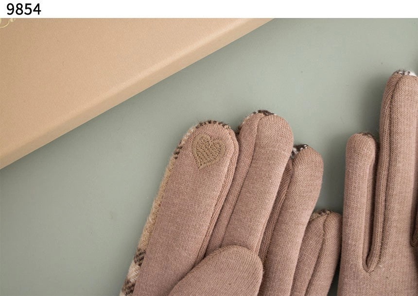 j_g4aUd018svc1j6jixx9klz36_evzsoc.jpg?type=e1920_std