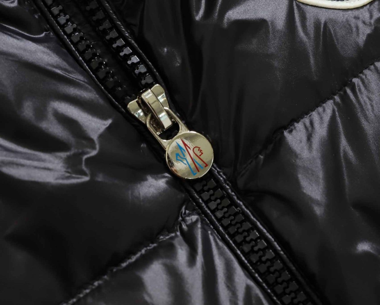 d_b6hUd018svc19ukjsshwntyu_ew4xzd.jpg?type=e1920_std