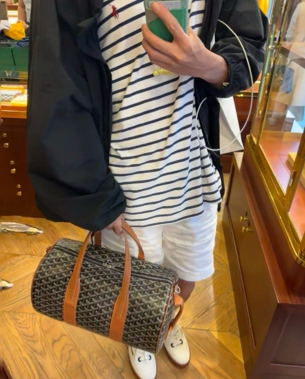 0_944Ud018svcyr986k4rso23_413zjm.jpg 0_944Ud018svcyr986k4rso23_413zjm.jpg