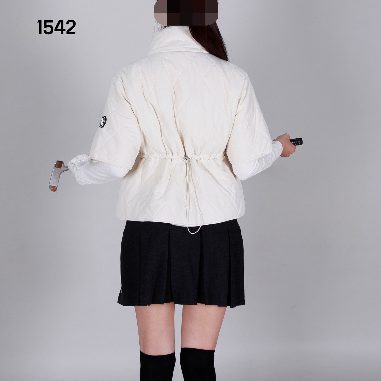 3_5bfUd018svc1ig07qar9aoyc_bss50w.jpg?type=e1920_std