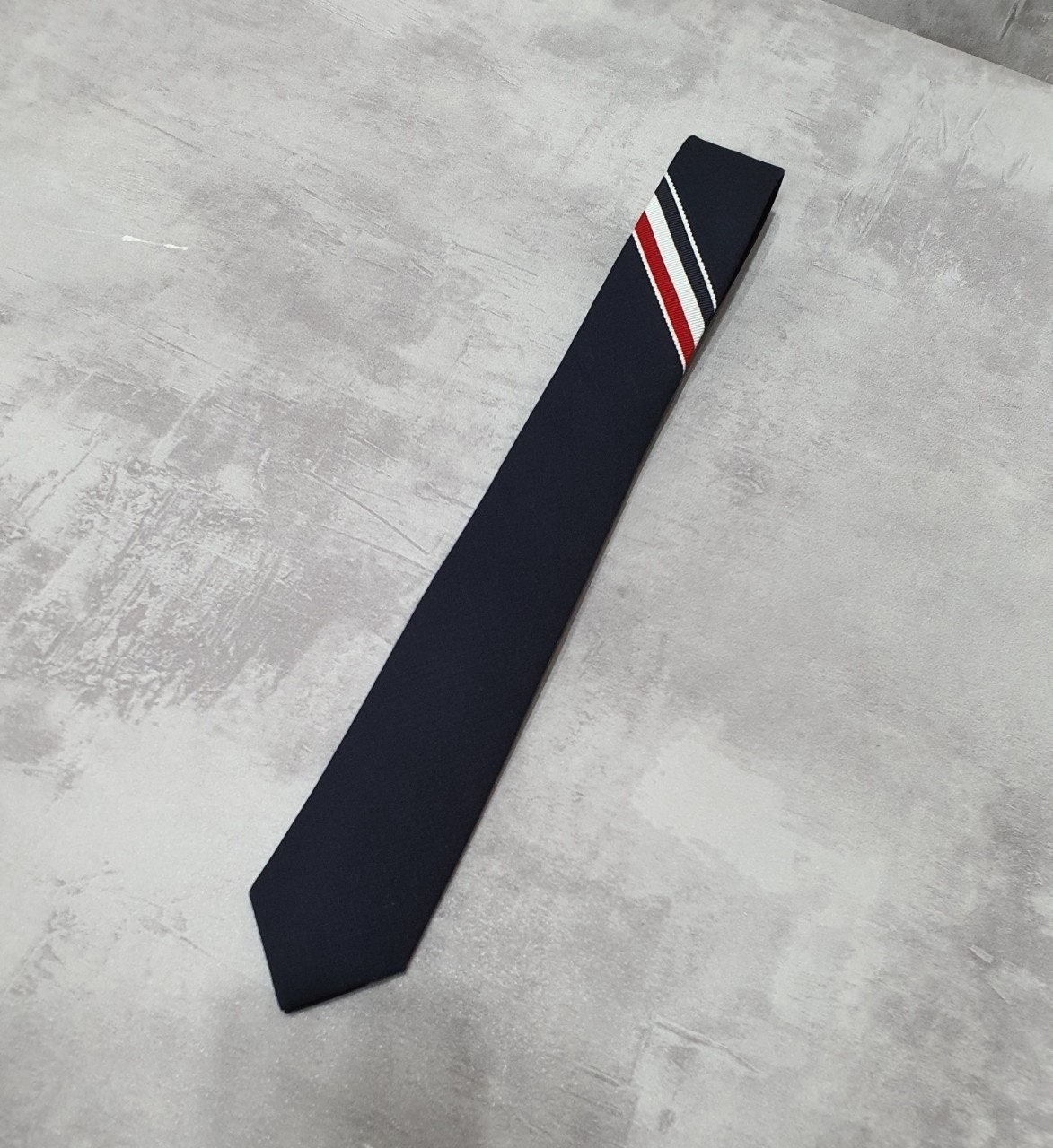 4_hfbUd018svc1j2b35tfgx3ef_413zjm.jpg 4_hfbUd018svc1j2b35tfgx3ef_413zjm.jpg