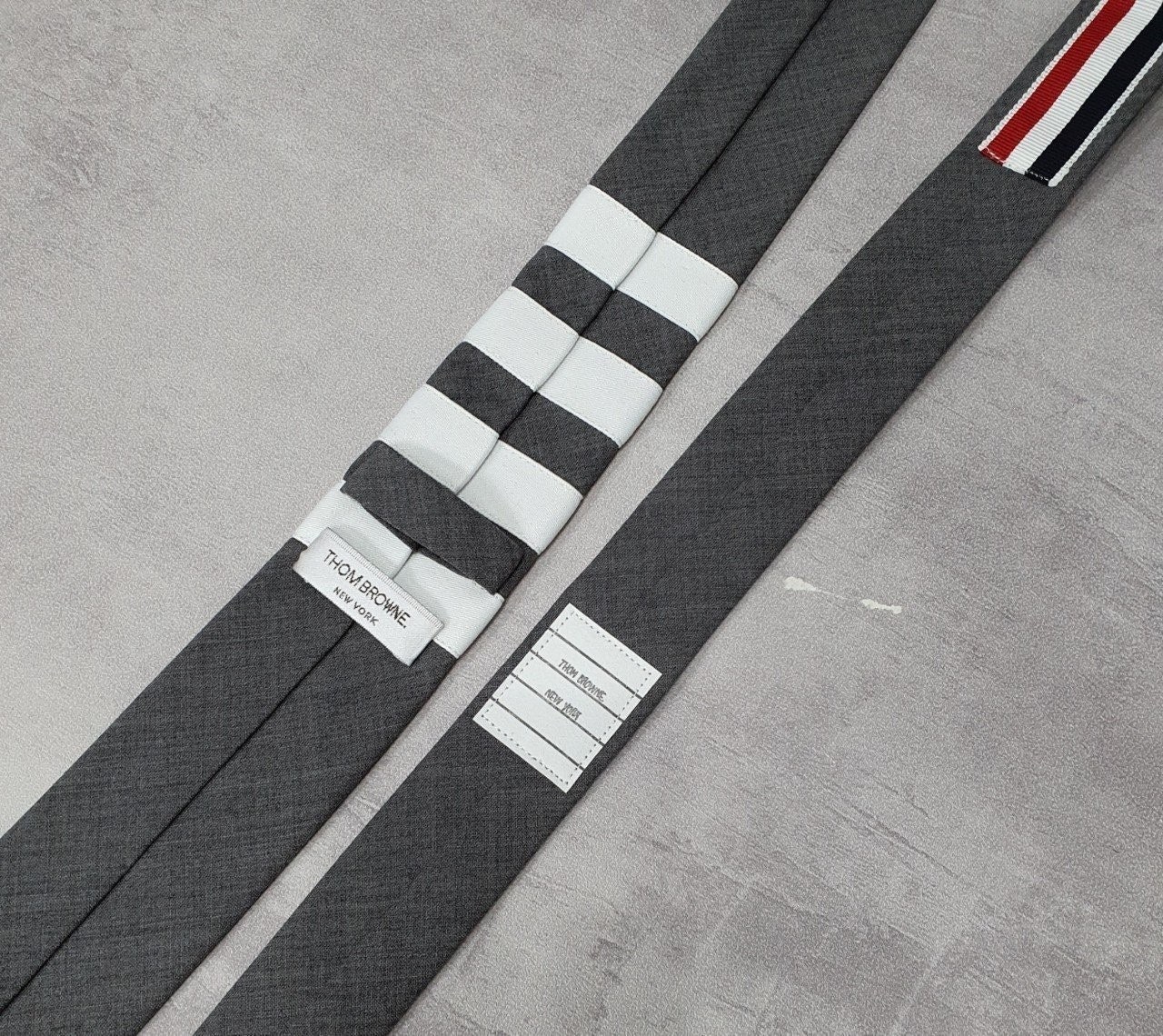 3_1fdUd018svc1jwit6eol6ny8_413zjm.jpg 3_1fdUd018svc1jwit6eol6ny8_413zjm.jpg