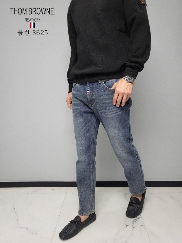 3_91hUd018svc8zop0ggk22jb_1msakq.jpg 3_91hUd018svc8zop0ggk22jb_1msakq.jpg