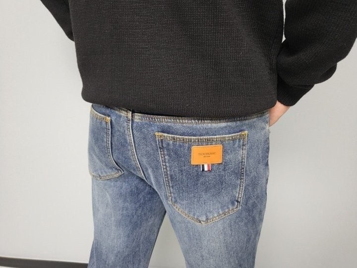 3_61hUd018svc1e54cojj8gql2_1msakq.jpg 3_61hUd018svc1e54cojj8gql2_1msakq.jpg