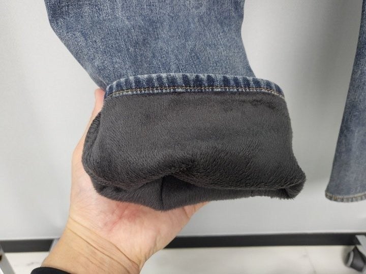 4_21hUd018svcszcirrr11xbo_1msakq.jpg 4_21hUd018svcszcirrr11xbo_1msakq.jpg