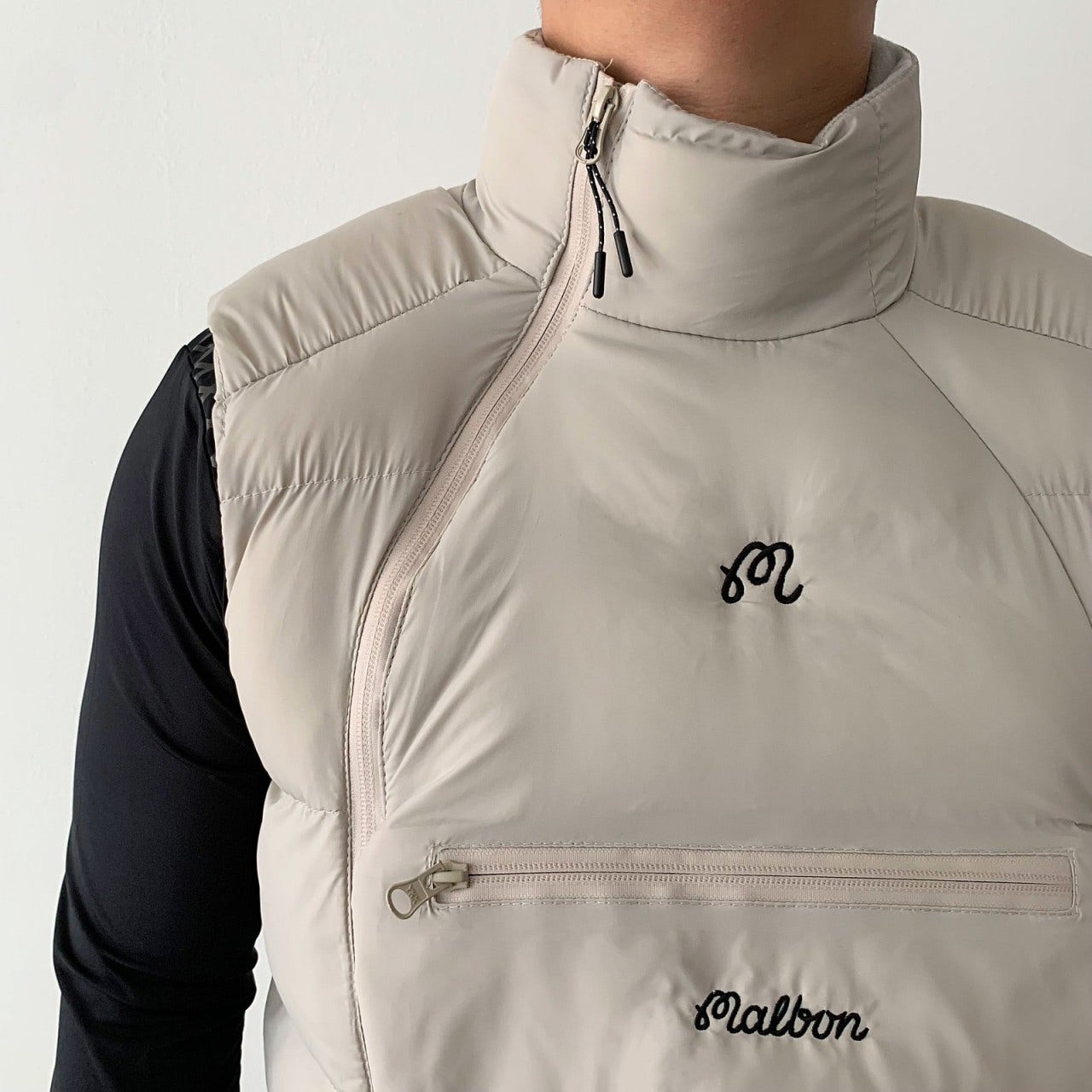 3_974Ud018svc1kxuse27pnqms_2li0y6.jpg?type=e1920_std