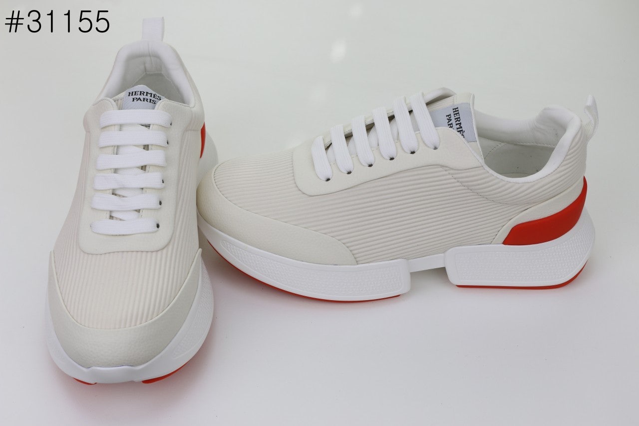 g_8h1Ud018svcq8vkjjfxmhmo_31en2j.jpg?type=e1920_std