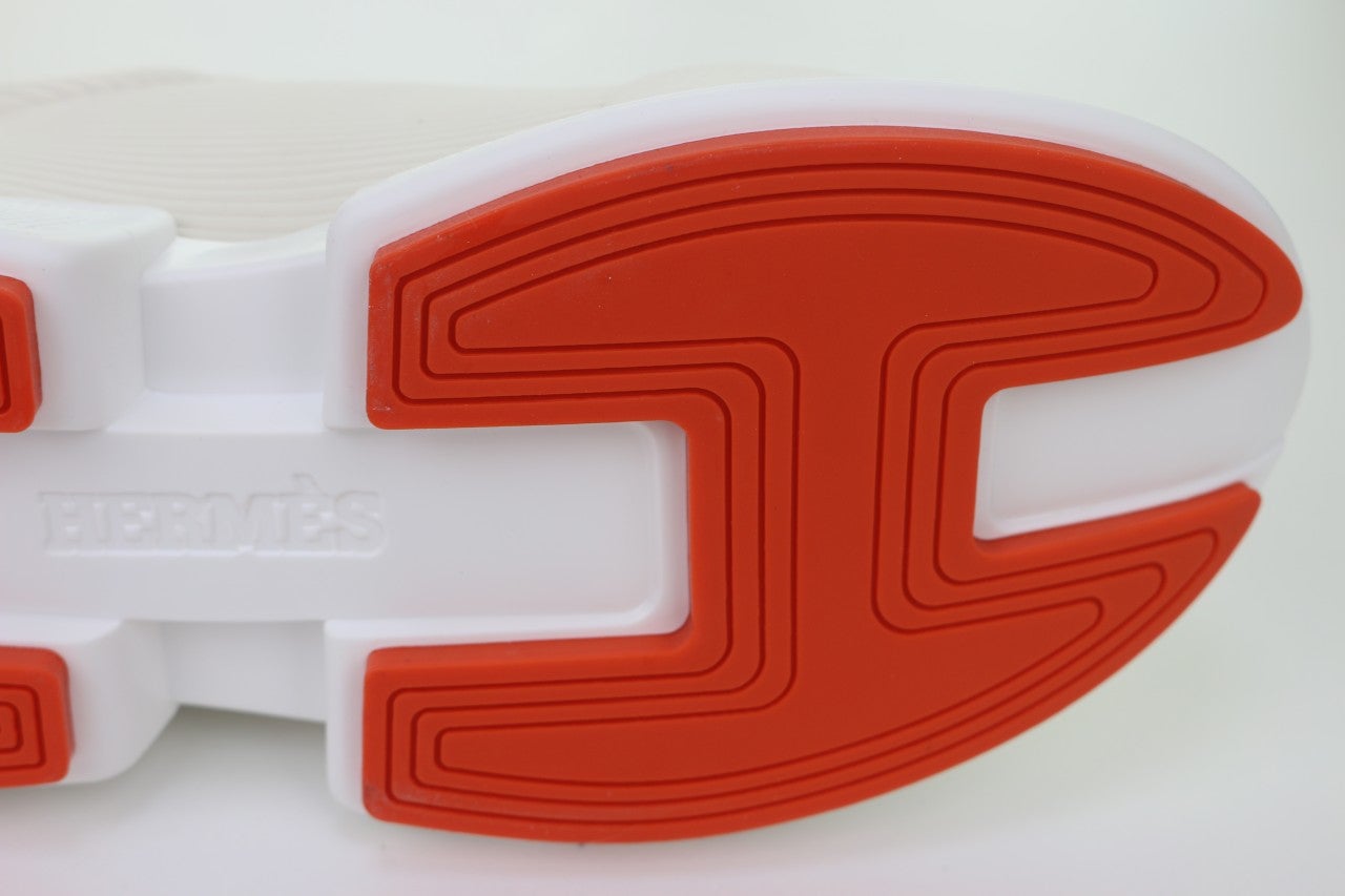 i_5h2Ud018svc1hmrr1r7g1q9n_31en2j.jpg?type=e1920_std