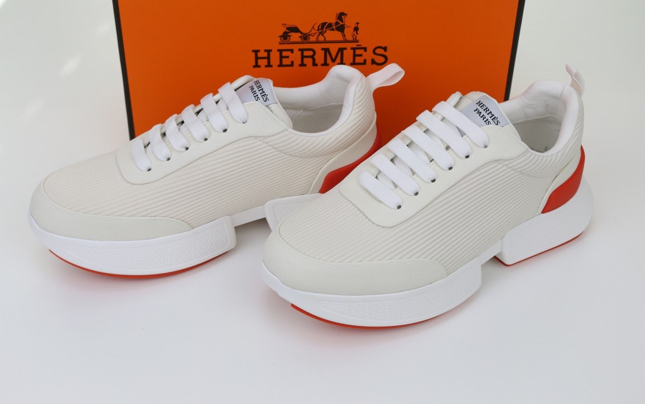 b_gh1Ud018svc175118eiuu4w2_31en2j.jpg?type=e1920_std