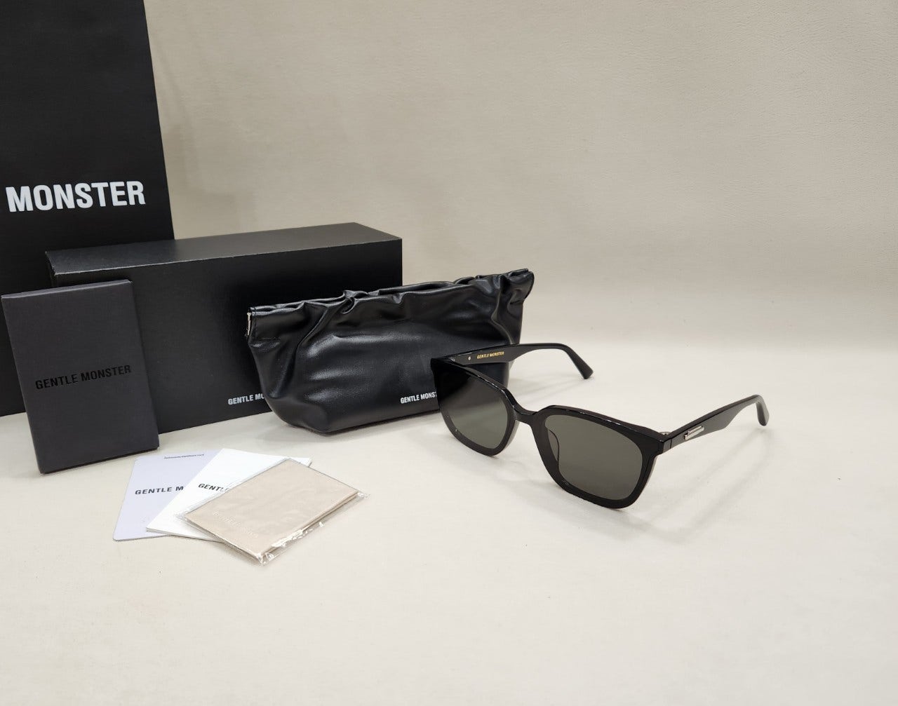 f_afjUd018svc16a6scxmibllm_t1l8fd.jpg f_afjUd018svc16a6scxmibllm_t1l8fd.jpg