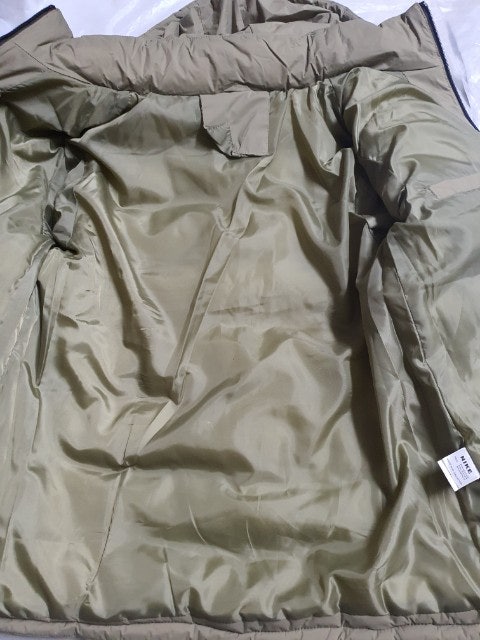 9_30hUd018svc1c2zonktl8d58_2yoep7.jpg?type=e1920_std